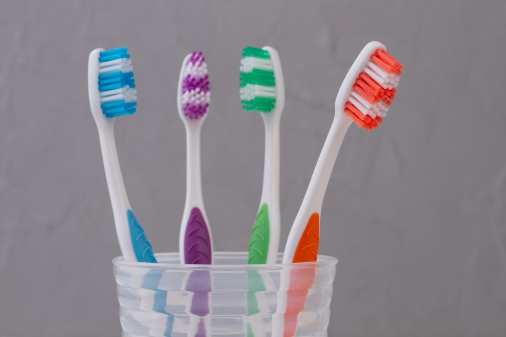 toothbrushes made using 2k injection moulding